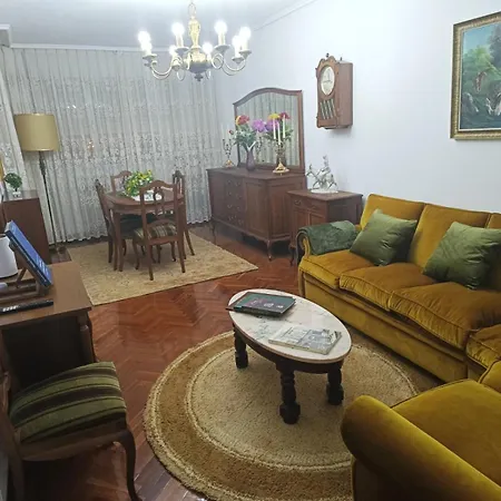 Naranjo De Bulnes 2 'el Folgar' Apartment